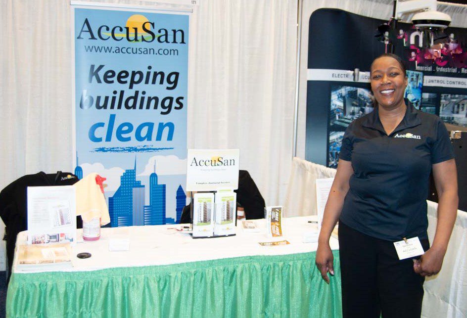 About Accusan - Picture of cleaner with cleaning exhibit